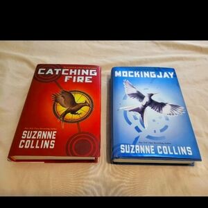 Hunger Games Book Lot, Catching Fire And Mockingjay by Suzanne Collins